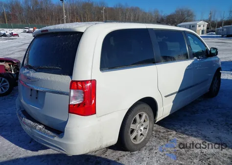 2011 Chrysler Town & Country Touring-L z USA, uszkodzony, nr VIN 2A4RR8DG8BR744659